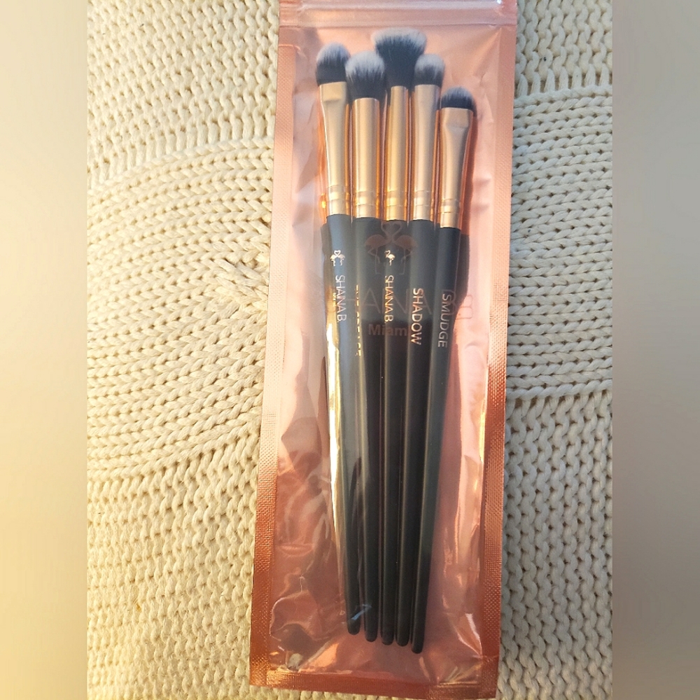 SHAINA B set of 5 make up brushes